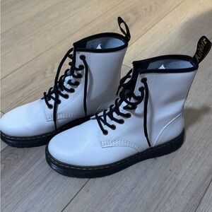 White womens doc martens (7)